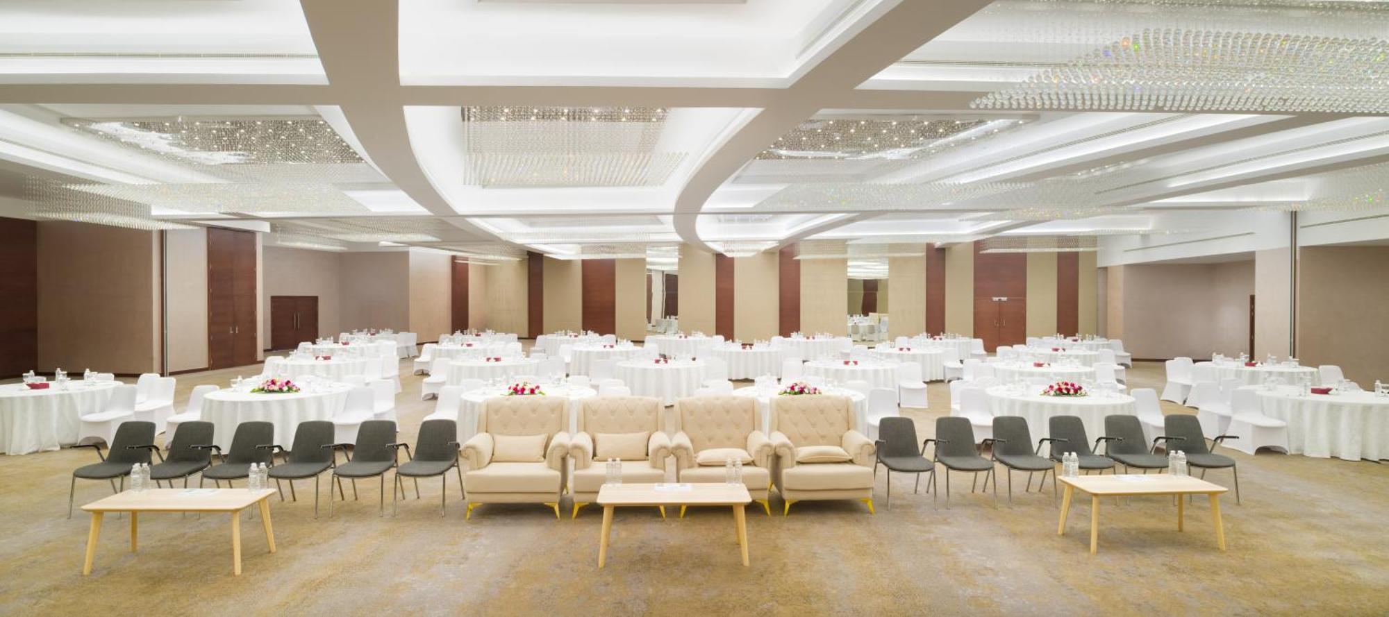 Intercityhotel Muscat Exterior photo